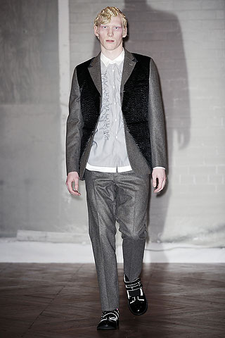 Comme des Garcons / - 2009-2010